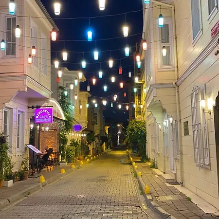 3 Floor Oldcity Стамбул